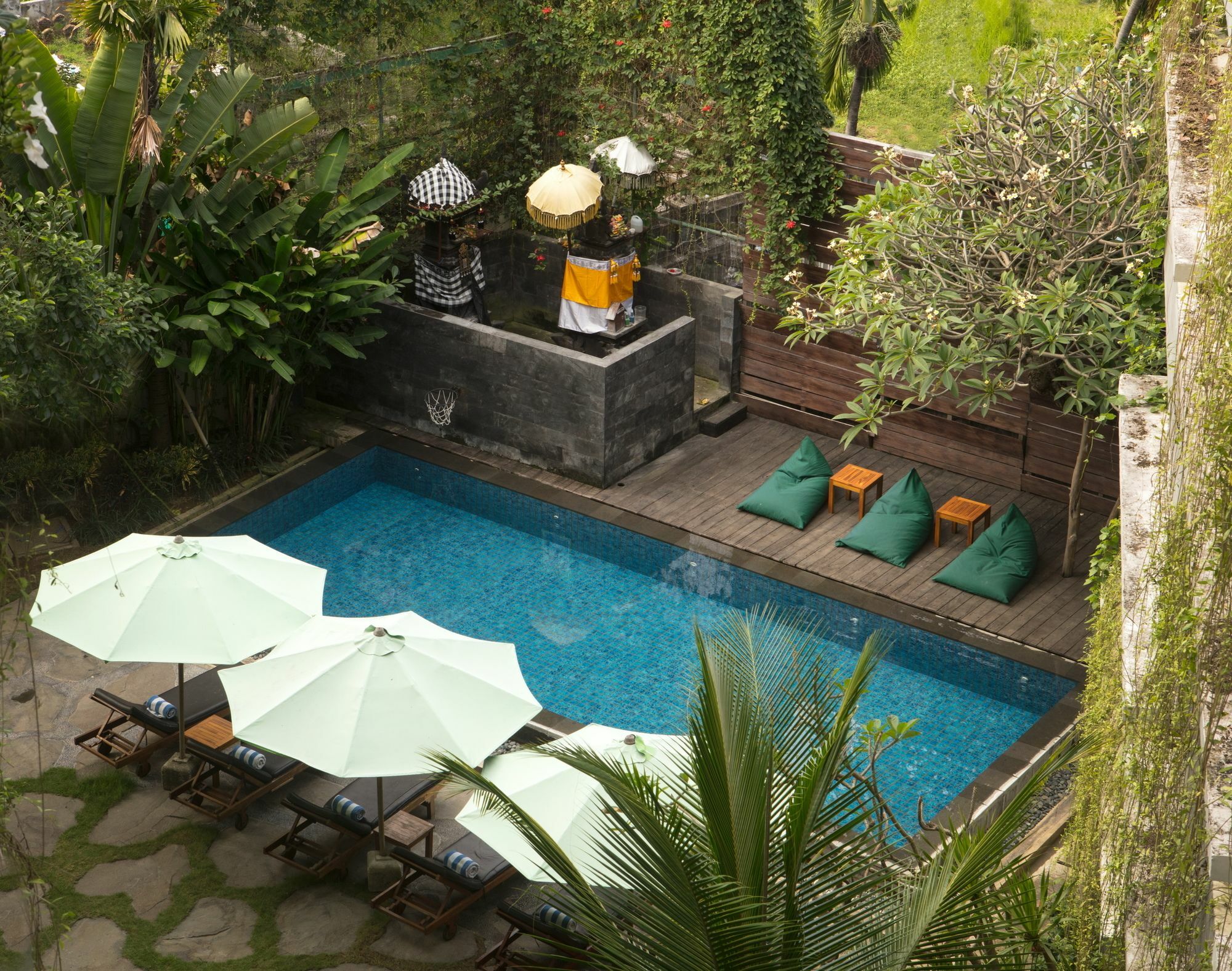 Grandmas Plus Hotel Airport Kuta Lombok Exterior foto